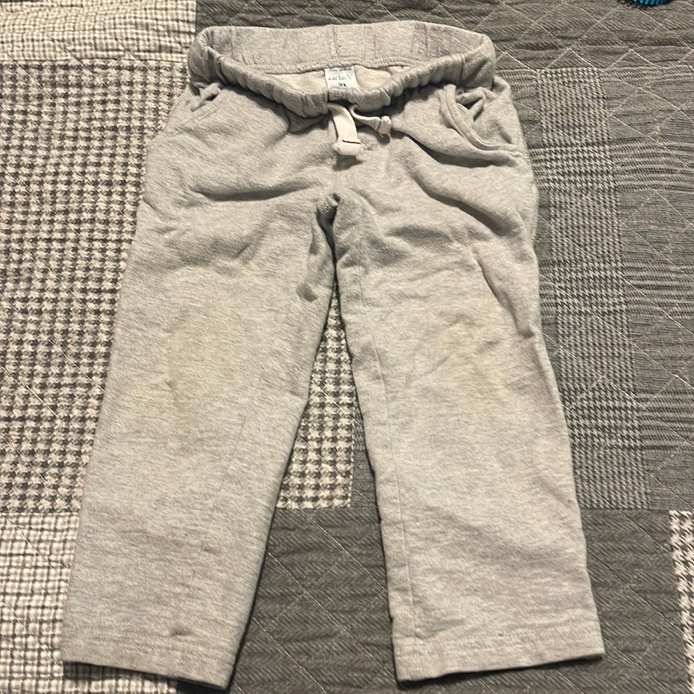 Carters Boys 3T Gray Sweatpants and Shirt Bundle